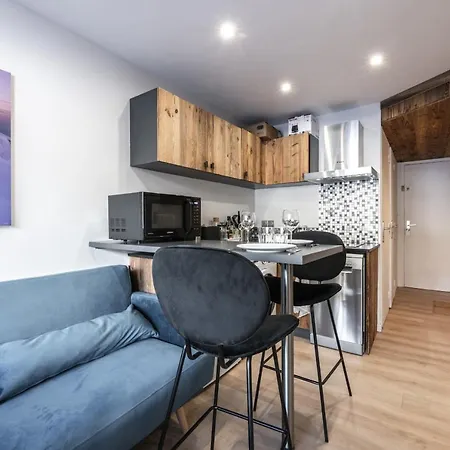 Appartement 2 Chambres Avec Balcon Et Parking Val Thorens Exterior photo