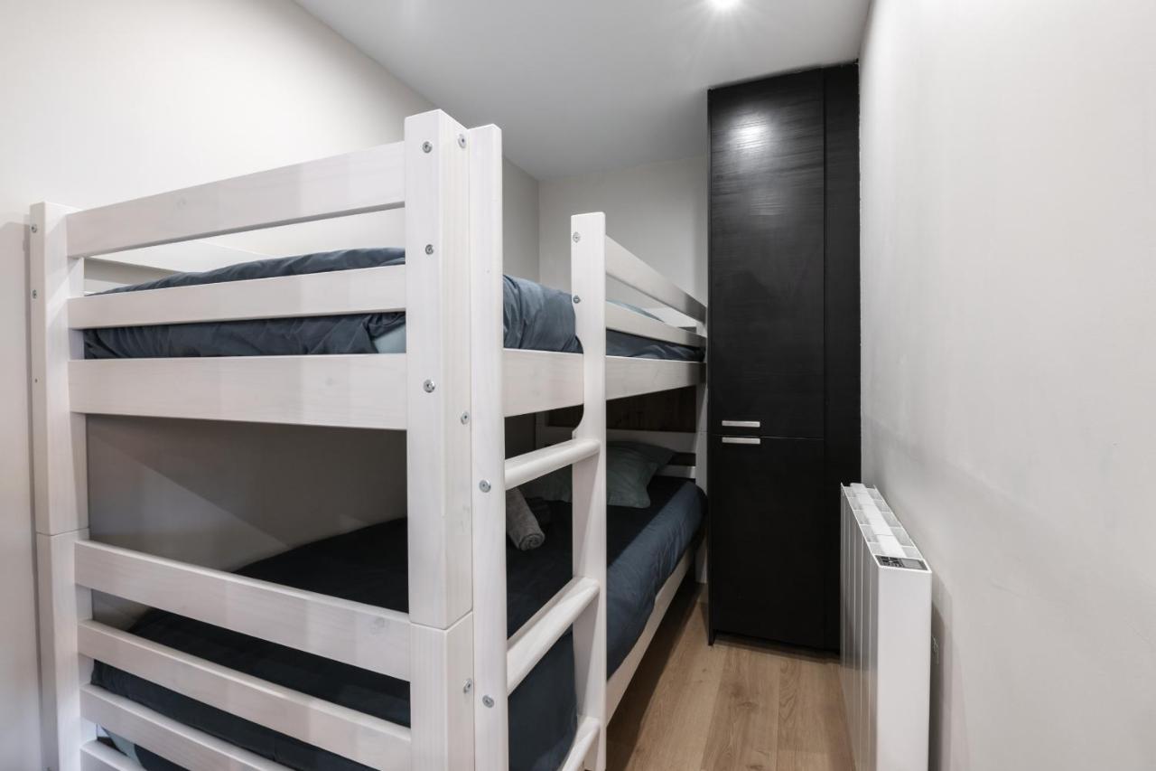 2 Avec Balcon Et Parking Apartment